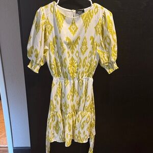 Vici Yellow and White Long Sleeve Dress